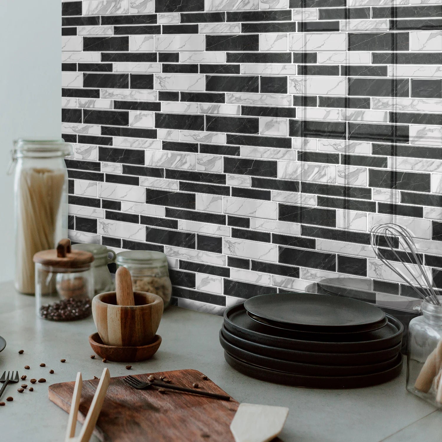 Black and white - Backsplash Peel and Stick Tiles