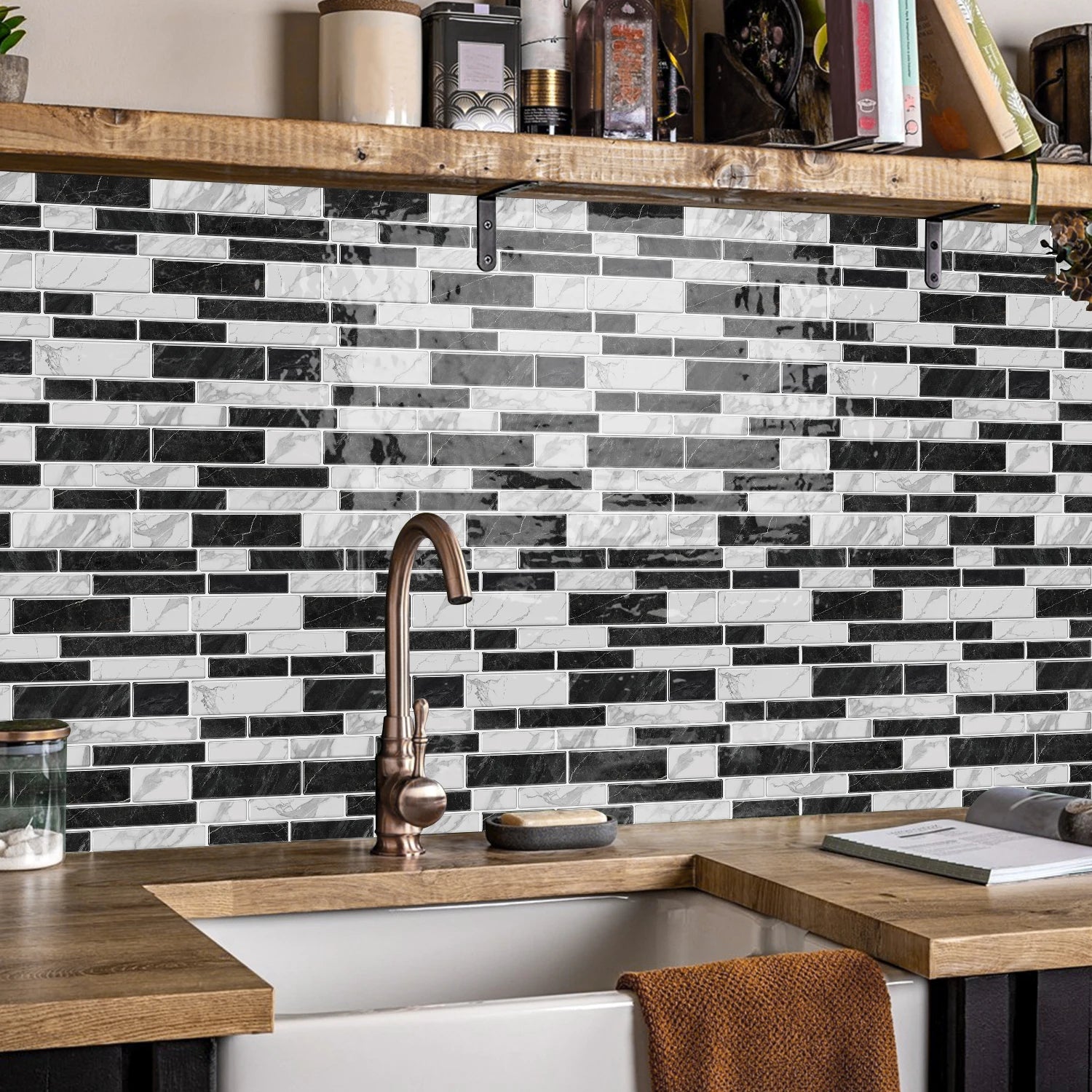 Black and white - Backsplash Peel and Stick Tiles